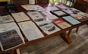 Chevrolet-Corvette-1982-Coupe-21