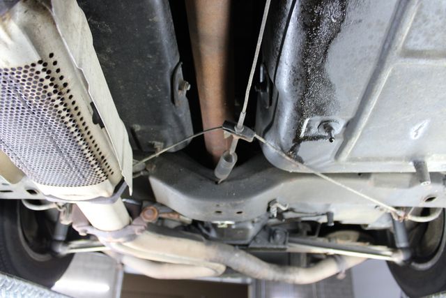 Chevrolet-Corvette-1982-Silver-Gray-11