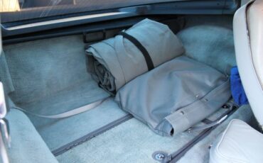 Chevrolet-Corvette-1982-Silver-Gray-7