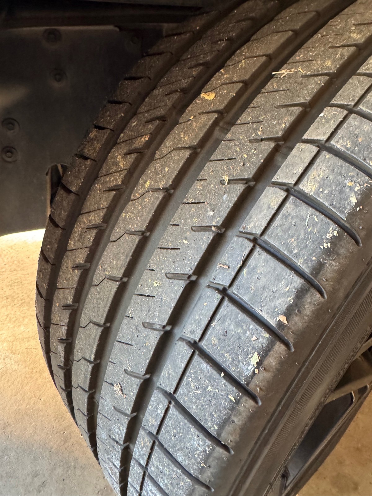 Chevrolet-Corvette-1984-Coupe-12