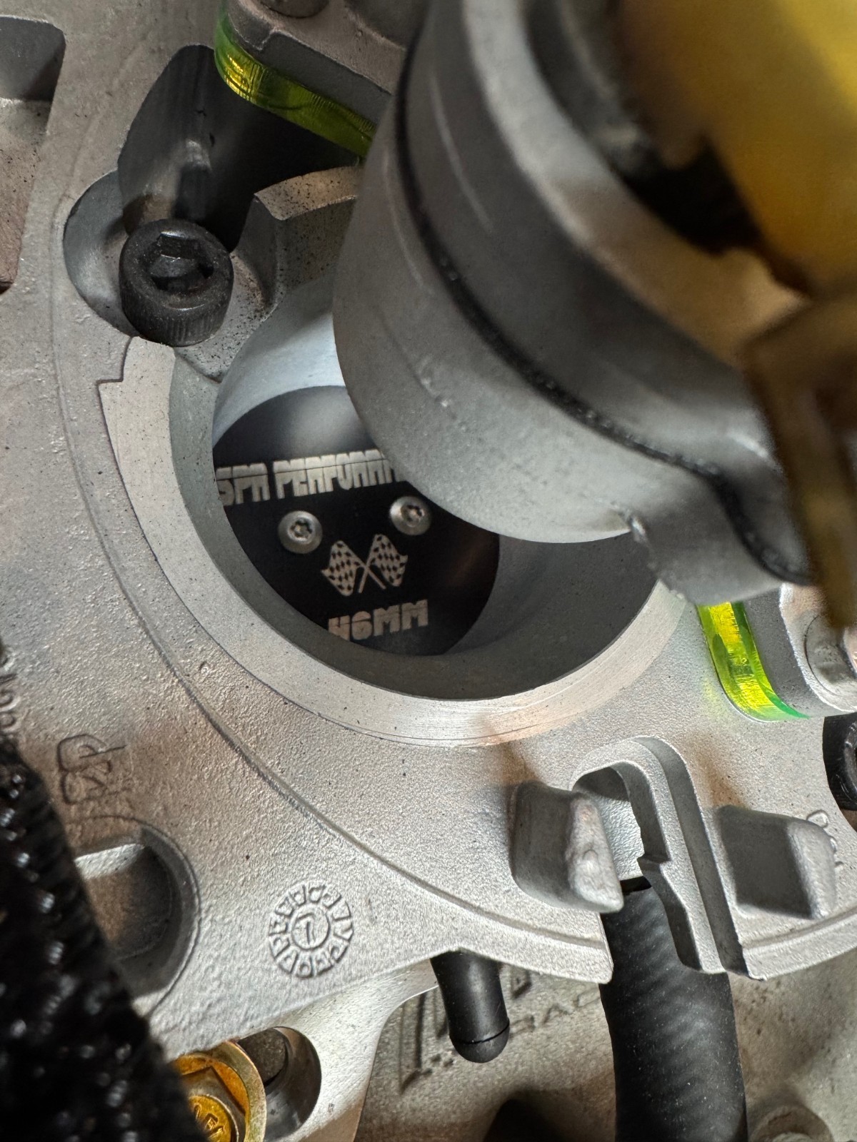 Chevrolet-Corvette-1984-Coupe-16