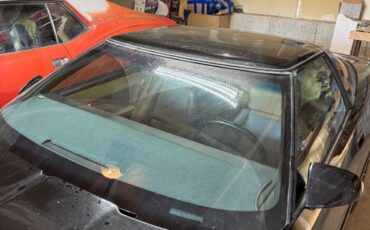 Chevrolet-Corvette-1984-Coupe-4