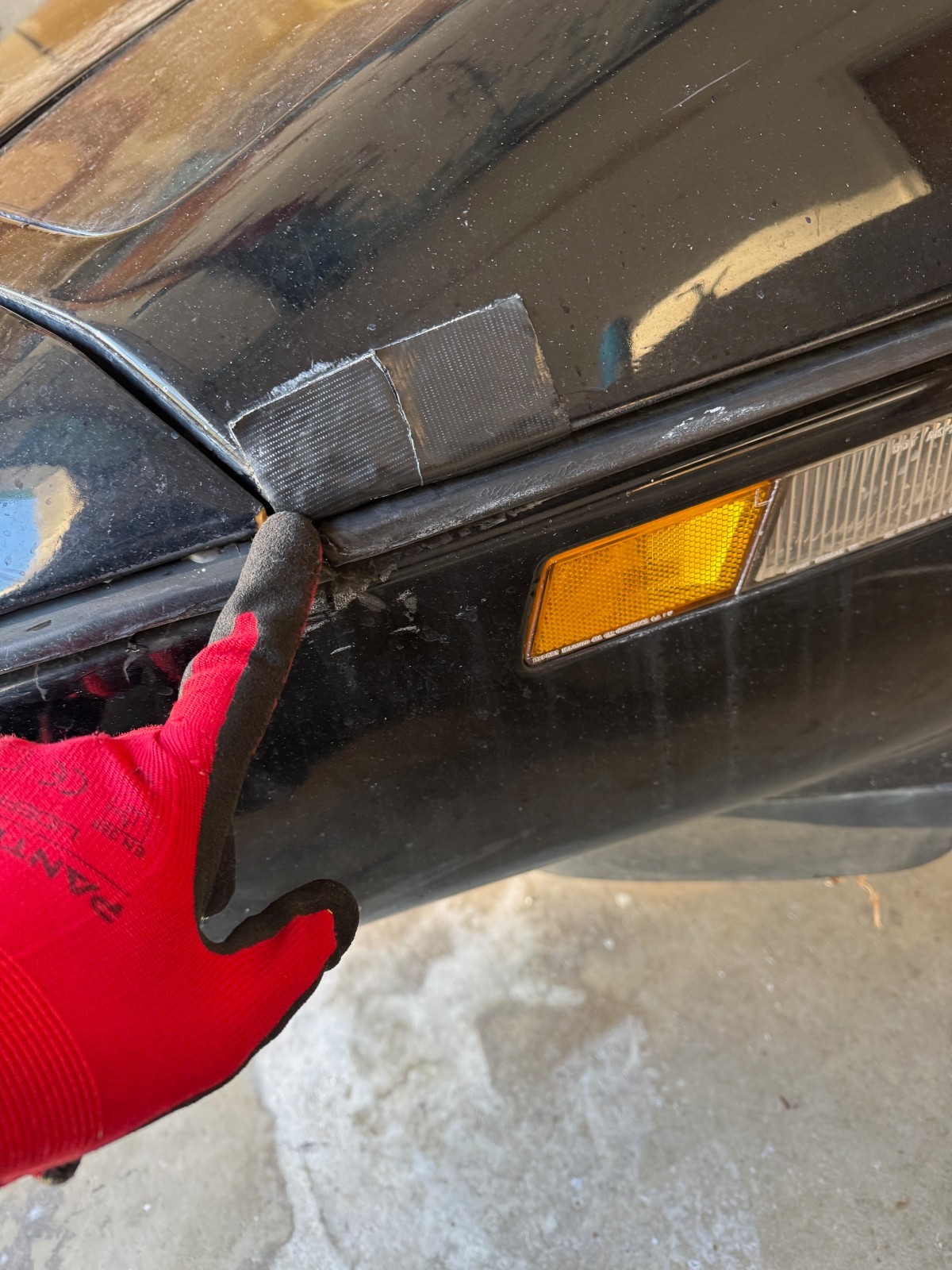 Chevrolet-Corvette-1984-Coupe-5