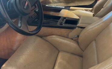 Chevrolet-Corvette-1984-Coupe-7