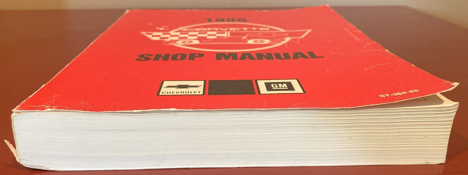 Chevrolet-Corvette-1985-Hatchback-28