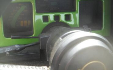 Chevrolet-Corvette-1986-Convertible-11