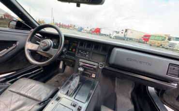 Chevrolet-Corvette-1986-Convertible-13