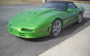 Chevrolet-Corvette-1986-Convertible-2