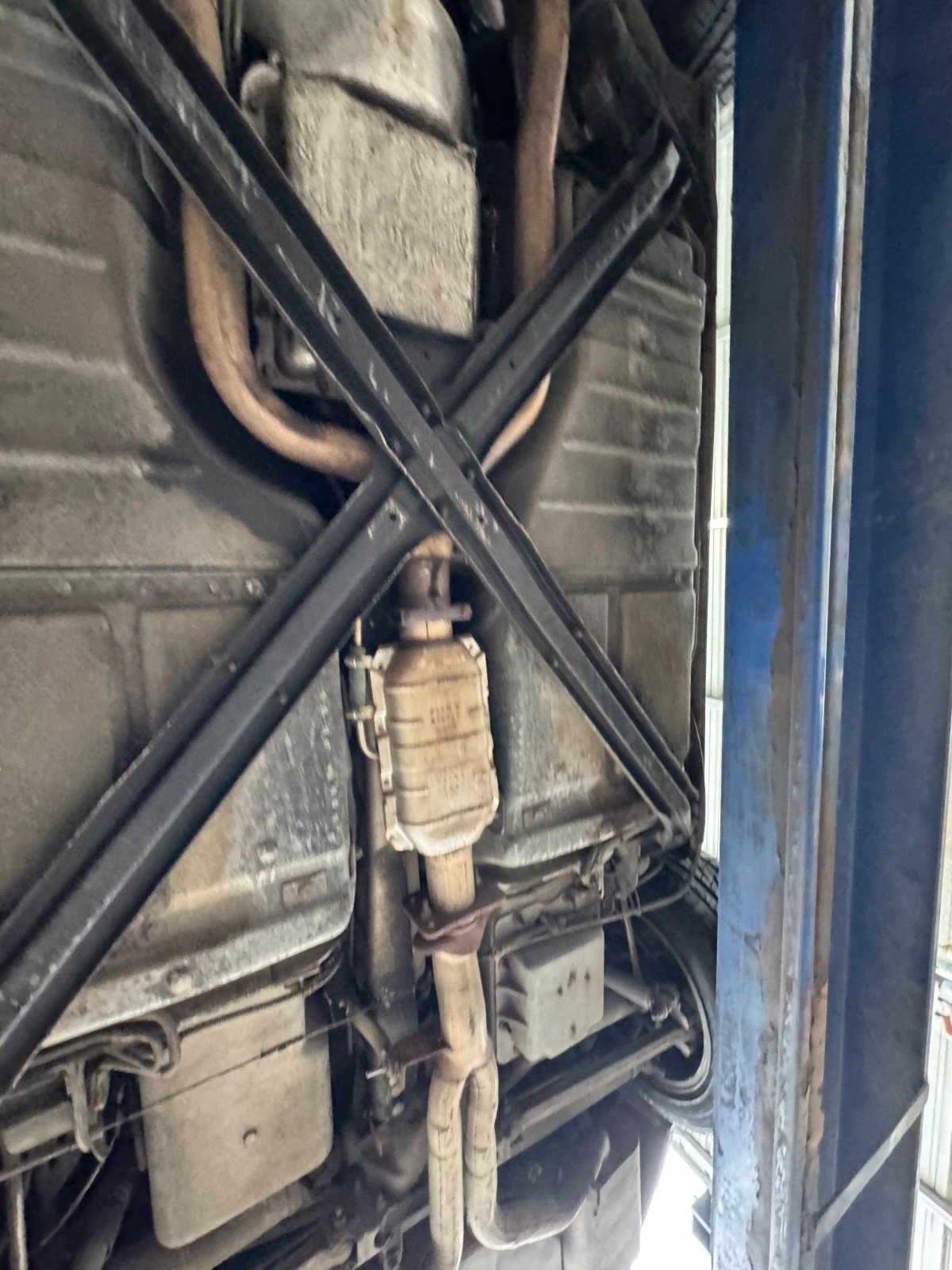 Chevrolet-Corvette-1986-Convertible-20