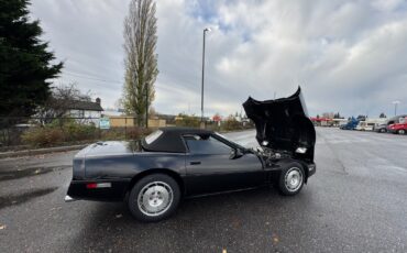 Chevrolet-Corvette-1986-Convertible-24