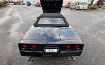 Chevrolet-Corvette-1986-Convertible-25