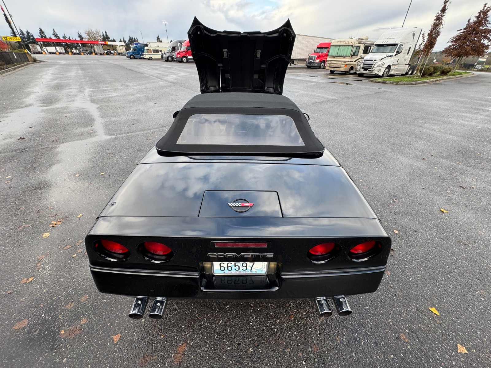 Chevrolet-Corvette-1986-Convertible-25