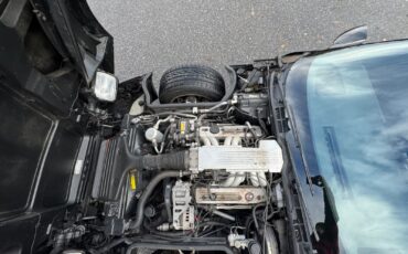 Chevrolet-Corvette-1986-Convertible-27