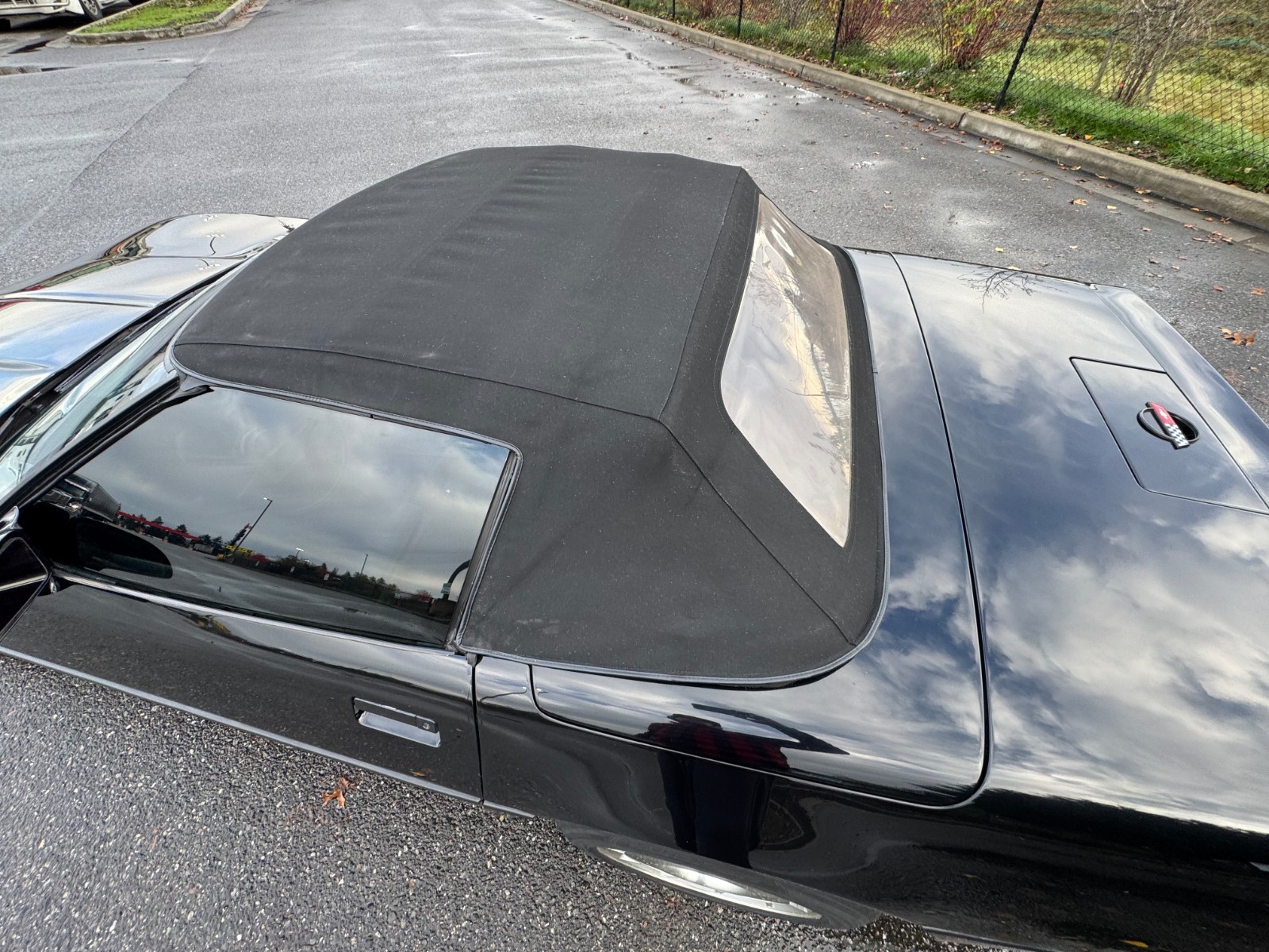 Chevrolet-Corvette-1986-Convertible-5