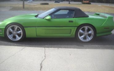 Chevrolet-Corvette-1986-Convertible-8