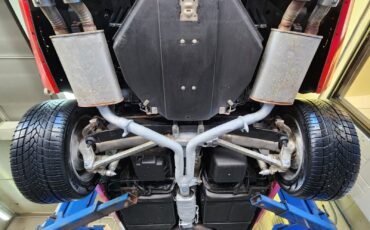 Chevrolet-Corvette-1986-Hatchback-15