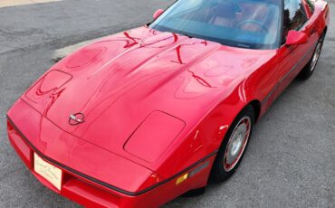 Chevrolet-Corvette-1986-Hatchback-16