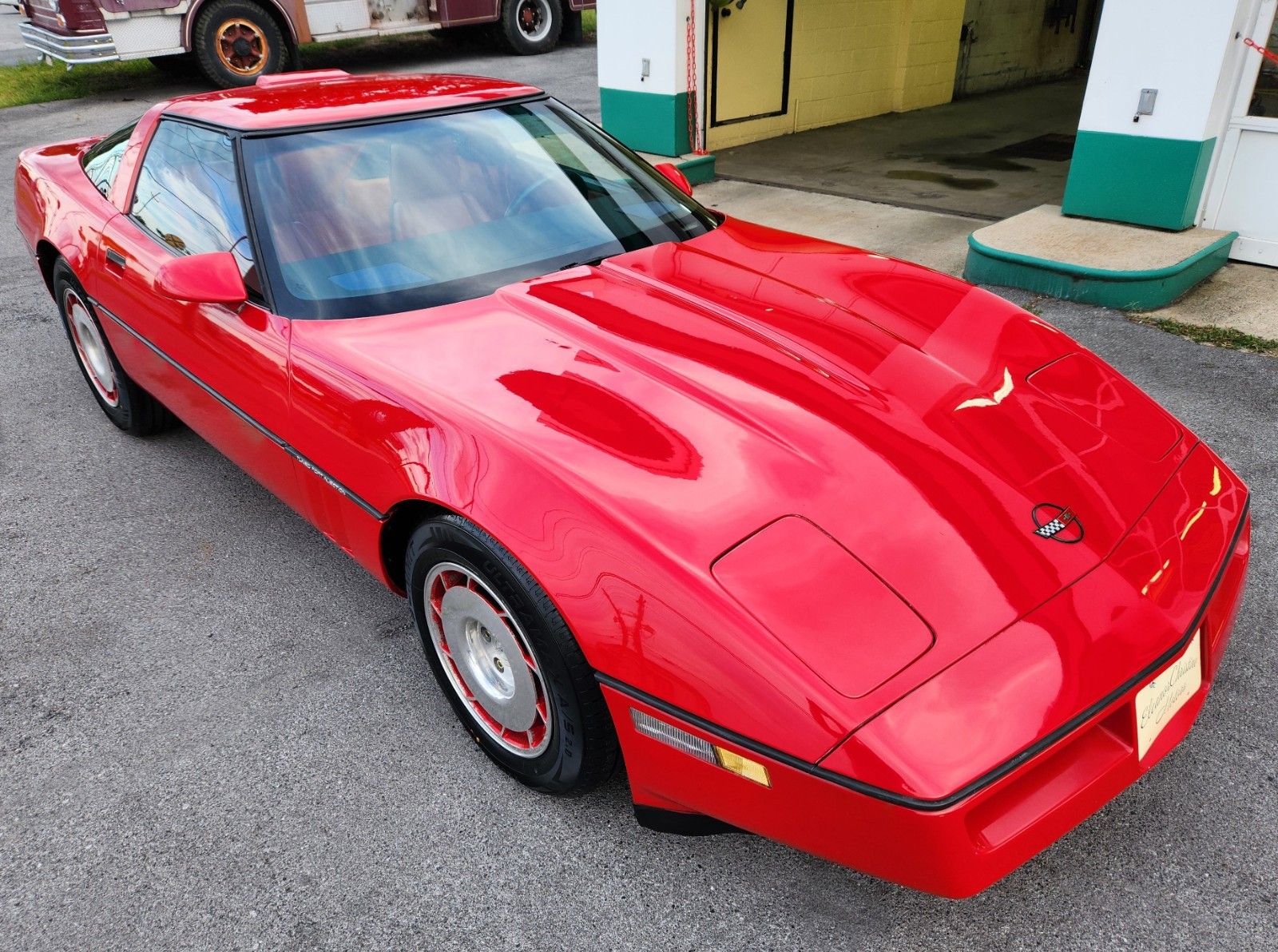 Chevrolet-Corvette-1986-Hatchback-20