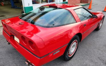 Chevrolet-Corvette-1986-Hatchback-22
