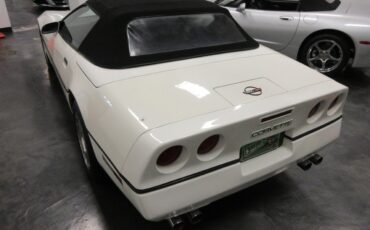Chevrolet-Corvette-1987-Convertible-2