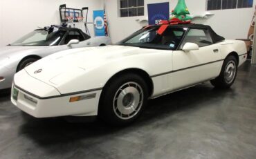 Chevrolet-Corvette-1987-Convertible-4