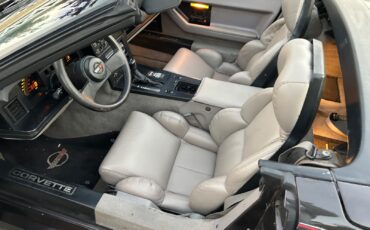Chevrolet-Corvette-1989-Convertible-13