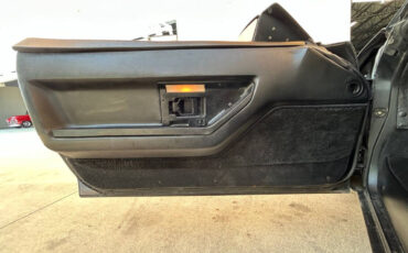 Chevrolet-Corvette-1989-Convertible-15