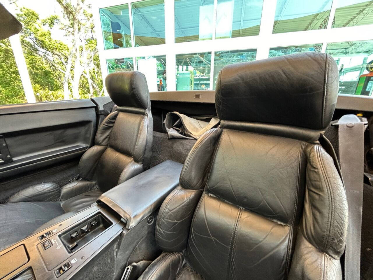 Chevrolet-Corvette-1989-Convertible-17