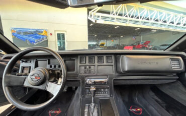 Chevrolet-Corvette-1989-Convertible-18