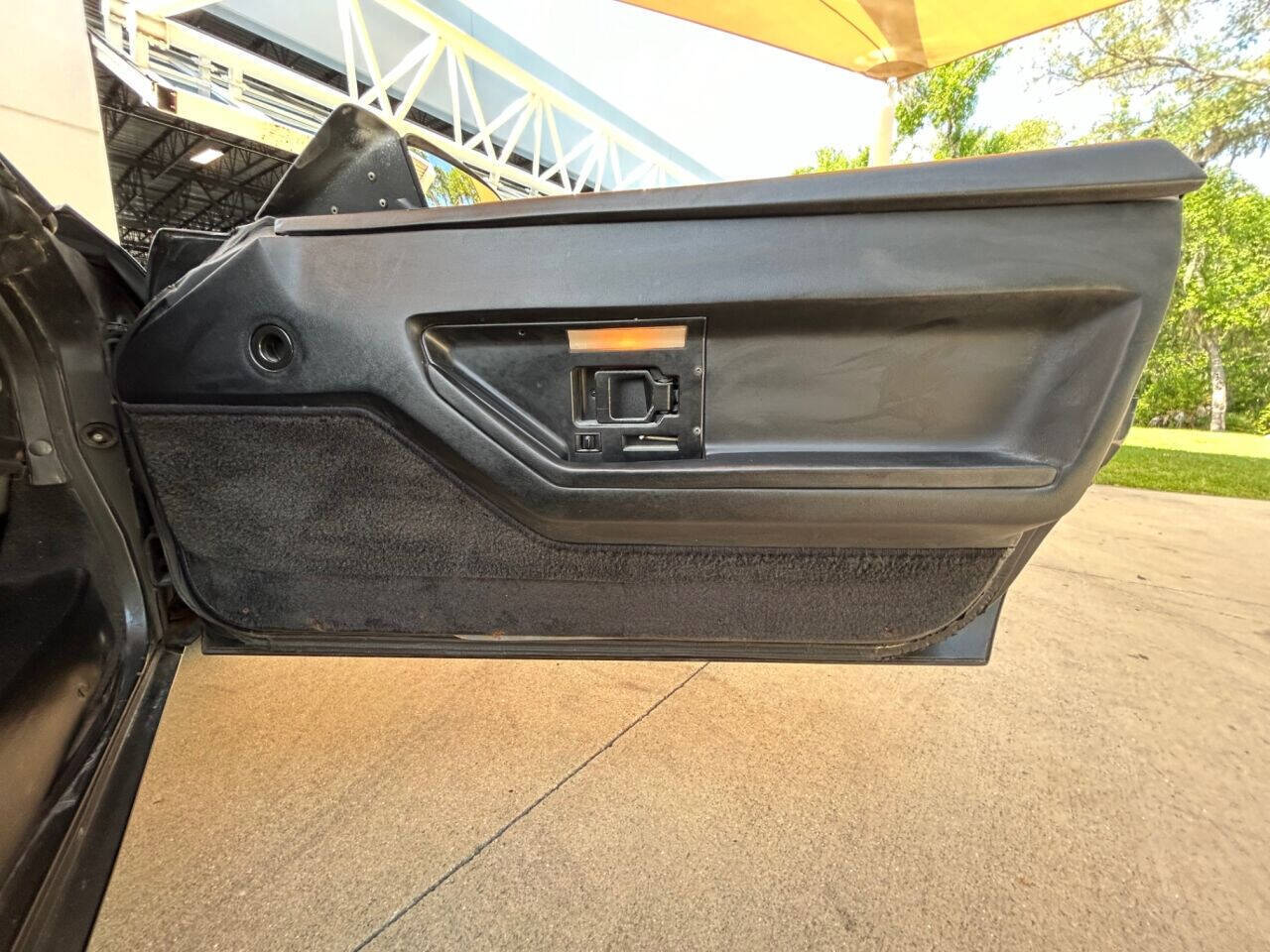 Chevrolet-Corvette-1989-Convertible-19