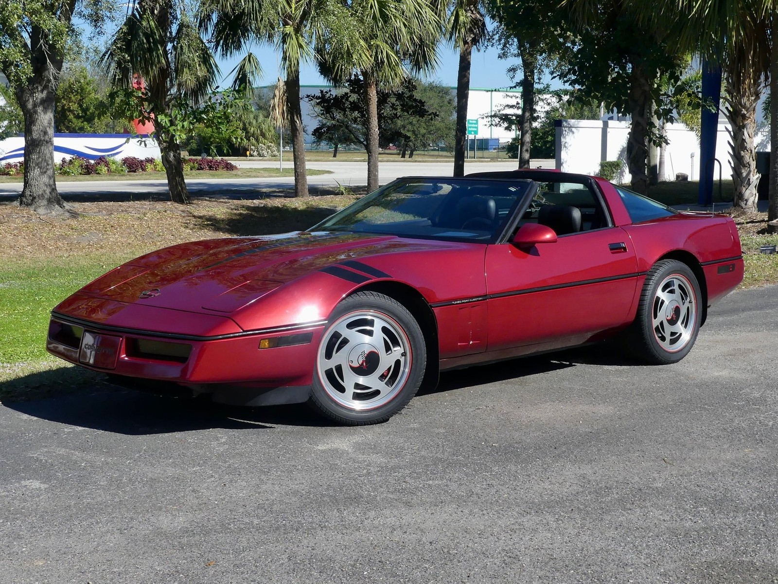 Chevrolet-Corvette-1989-Coupe-7