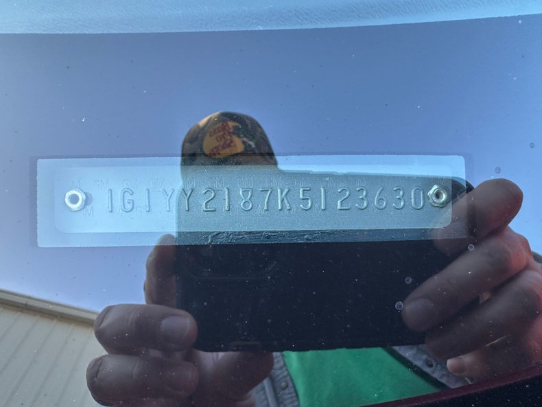 Chevrolet-Corvette-1989-Dark-Red-Metallic-Black-4