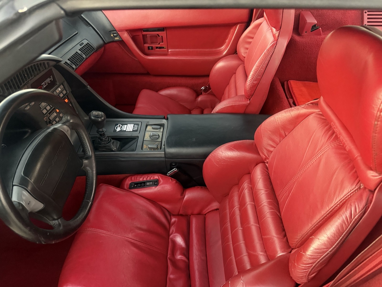 Chevrolet-Corvette-1991-13