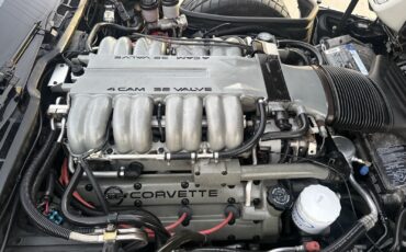 Chevrolet-Corvette-1991-16