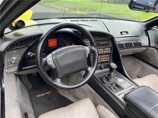 Chevrolet-Corvette-1991-19