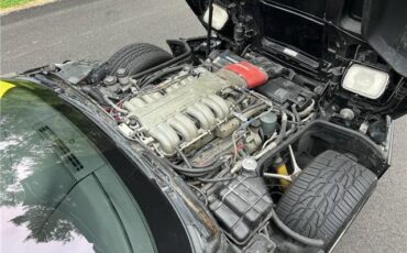 Chevrolet-Corvette-1991-30