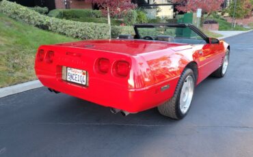 Chevrolet-Corvette-1991-Convertible-2