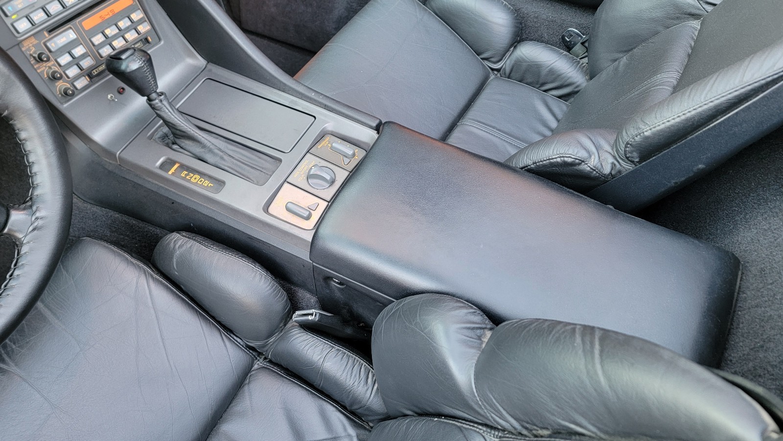 Chevrolet-Corvette-1991-Convertible-28