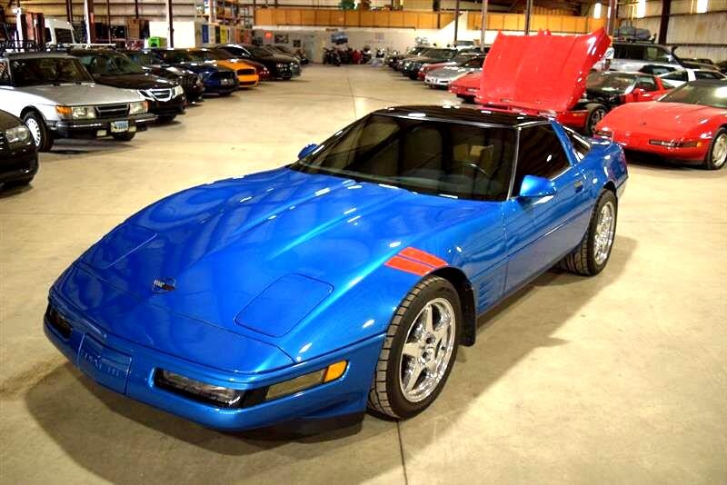 Chevrolet-Corvette-1991-Hatchback-1
