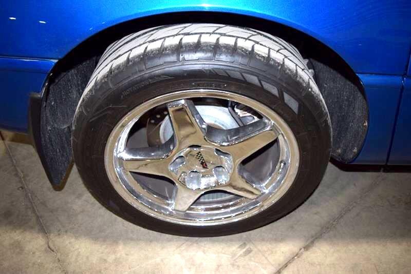 Chevrolet-Corvette-1991-Hatchback-11