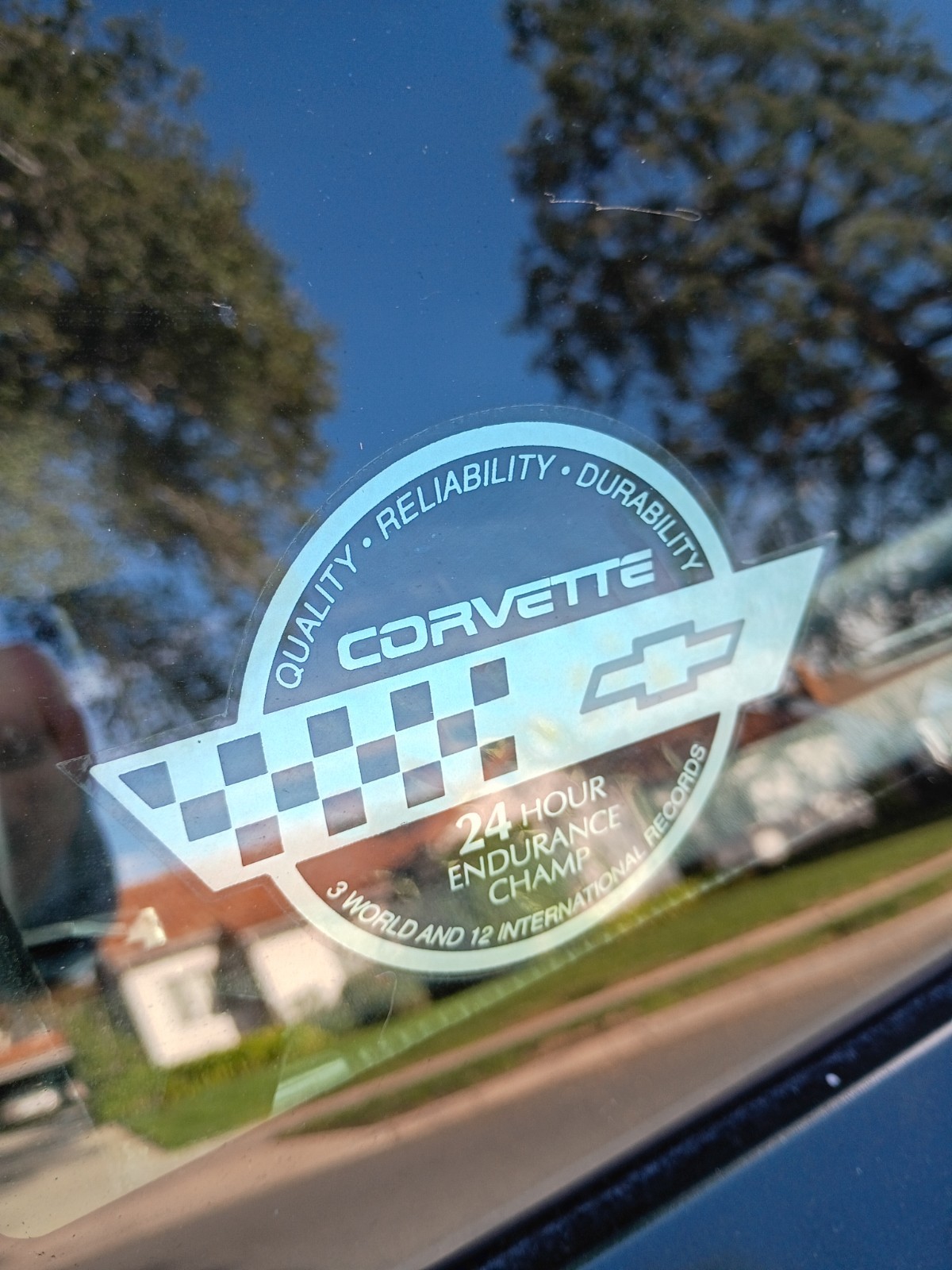 Chevrolet-Corvette-1991-Hatchback-14