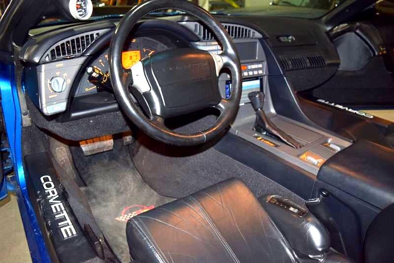 Chevrolet-Corvette-1991-Hatchback-20