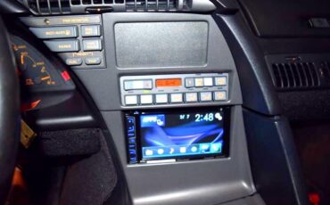 Chevrolet-Corvette-1991-Hatchback-23