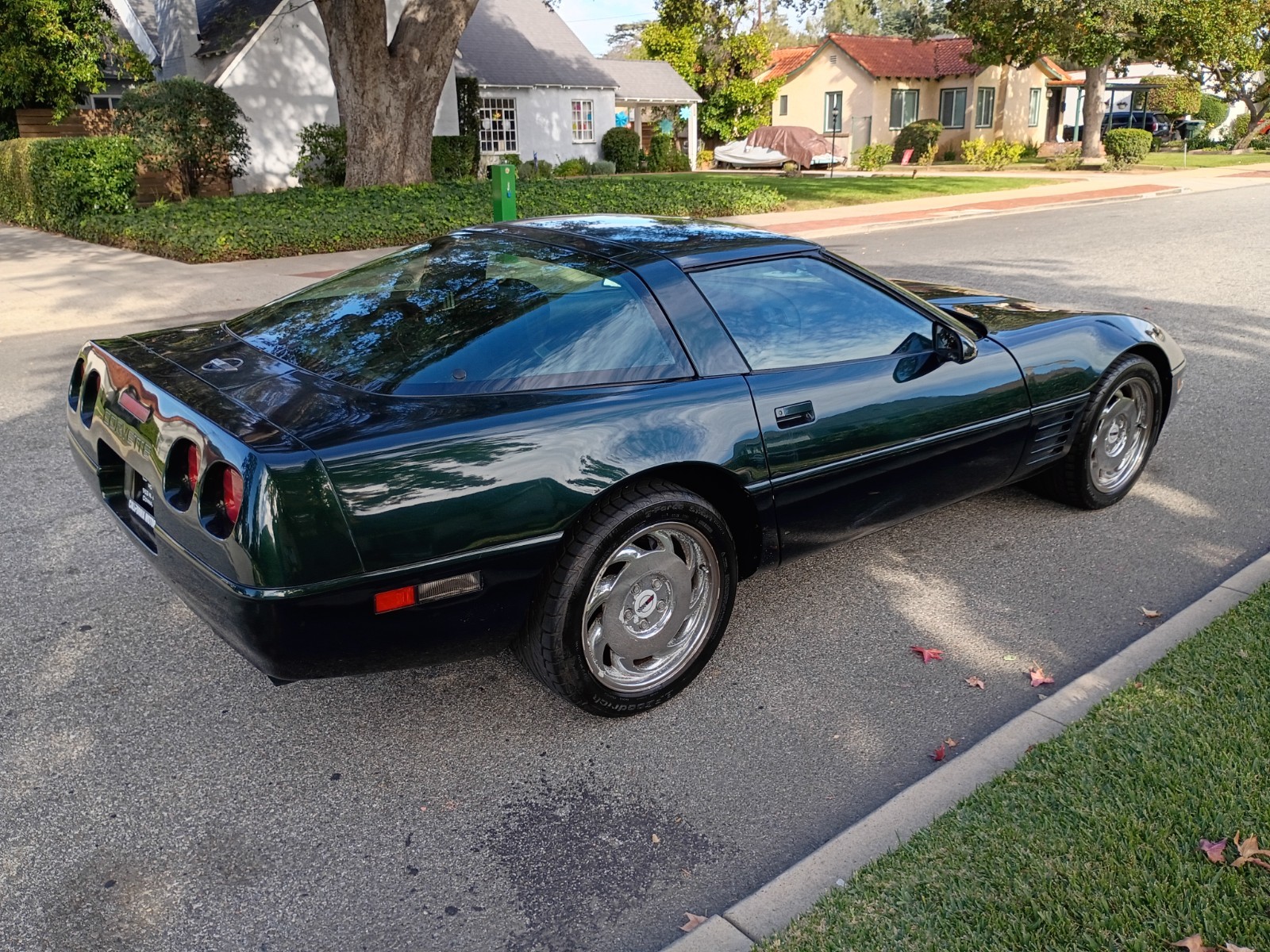 Chevrolet-Corvette-1991-Hatchback-6