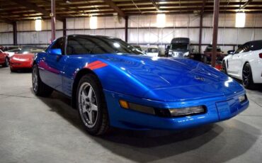 Chevrolet-Corvette-1991-Hatchback-8