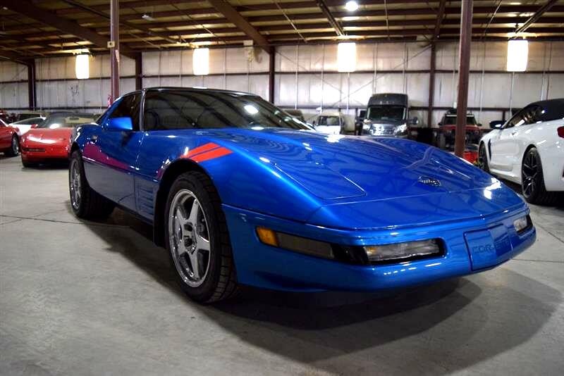 Chevrolet-Corvette-1991-Hatchback-8