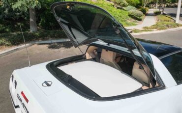 Chevrolet-Corvette-1992-15