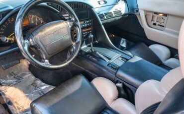 Chevrolet-Corvette-1992-20