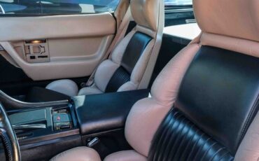 Chevrolet-Corvette-1992-33