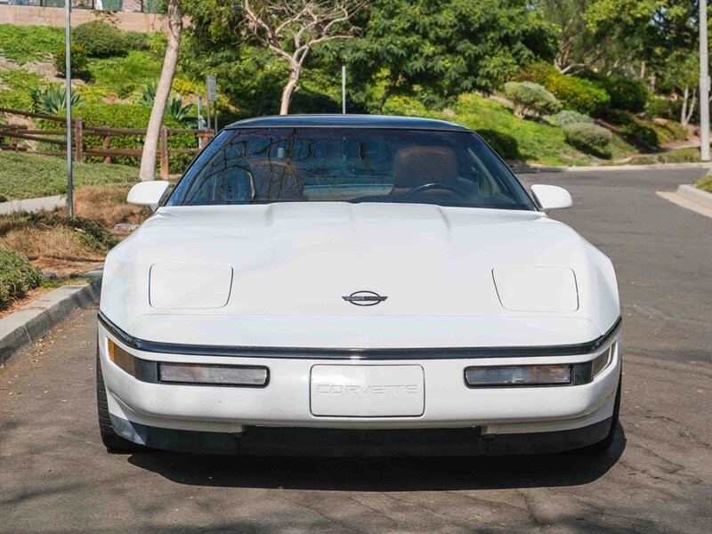 Chevrolet-Corvette-1992-4